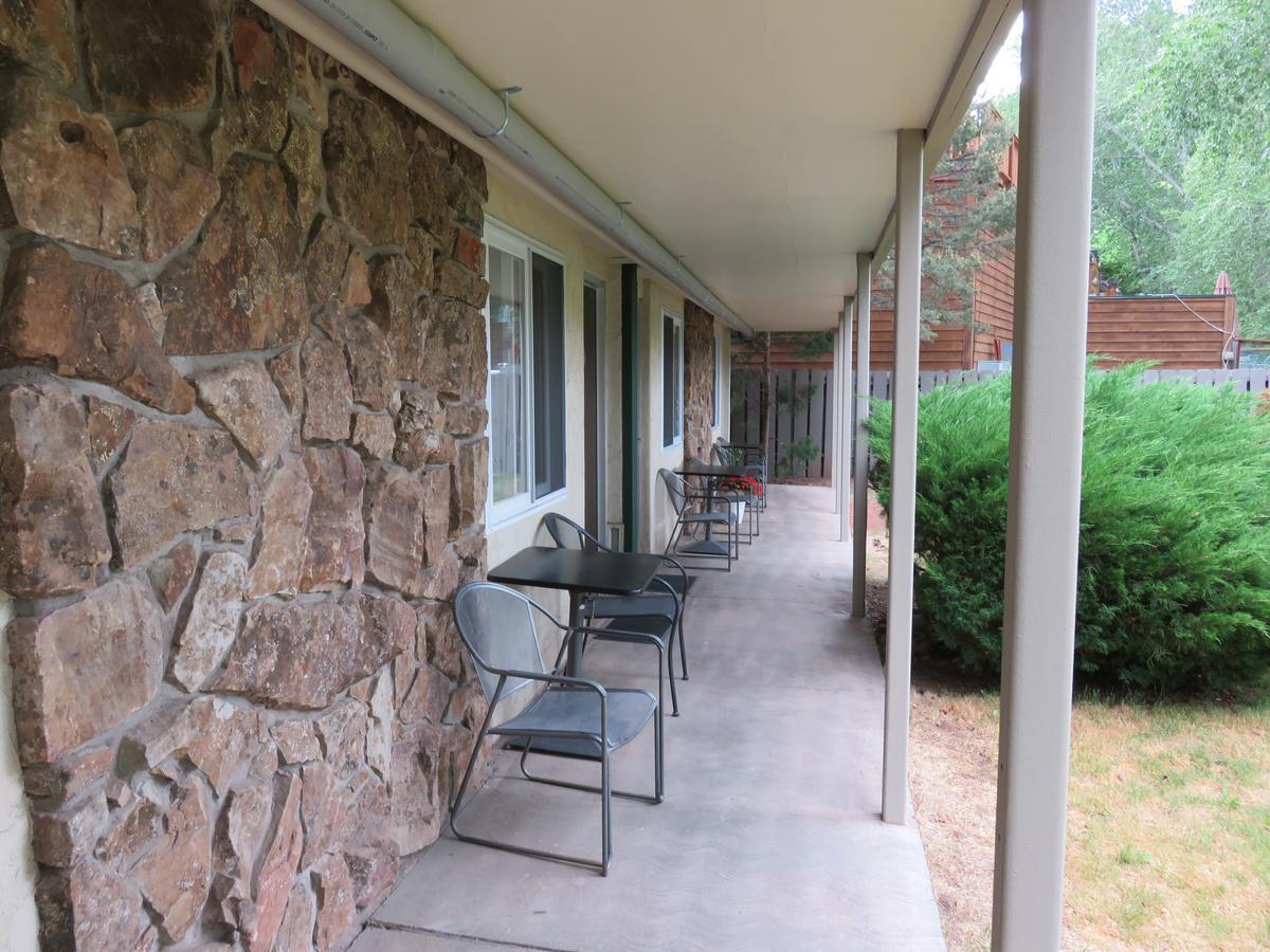 באזלט Aspenalt Lodge מראה חיצוני תמונה